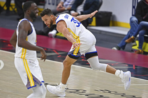 NBA》相隔409天勇士開放進場　柯瑞單月11次砍30+全場球迷嗨翻